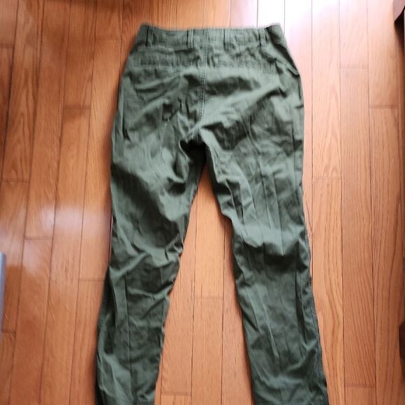 GAP Olive Green Downtown Khaki Pants- Women's Size 0 - Picture 3 of 3